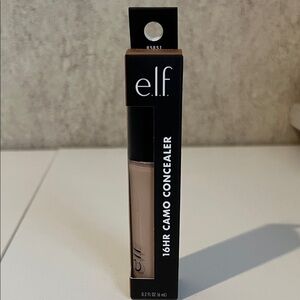 e.l.f. 16HR Camo Concealer - Tan Walnut .2 oz